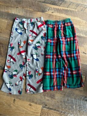 Kids Holiday Plaid and Snowman Fleece Pajama Pants - Green & Gray
